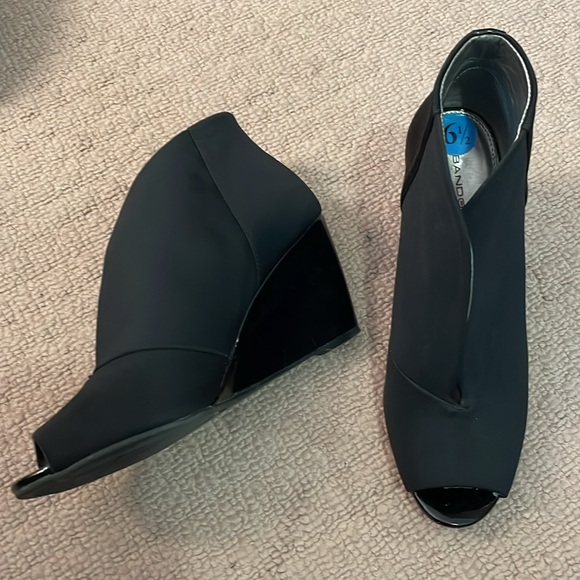 Wedge boots with open toe - Picture 3 of 5